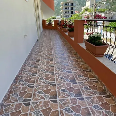 Apartmán Golden Beach Apartments *