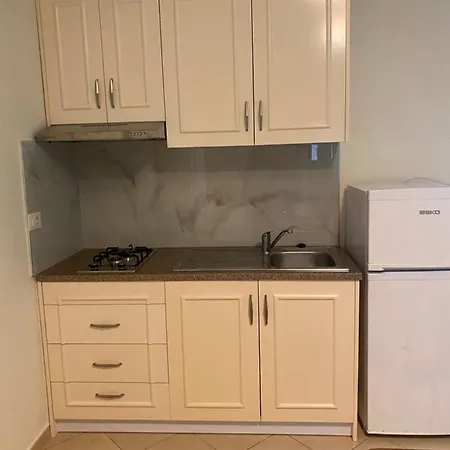 Golden Beach Apartments דירה בורש