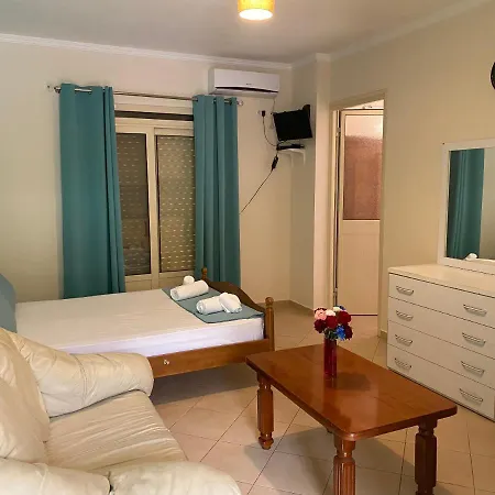 דירה Golden Beach Apartments בורש