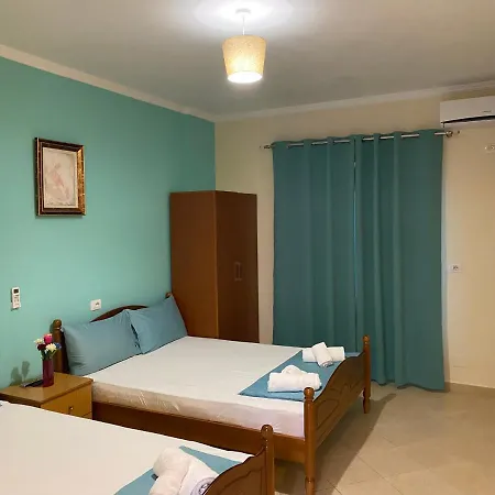 Golden Beach Apartments דירה *