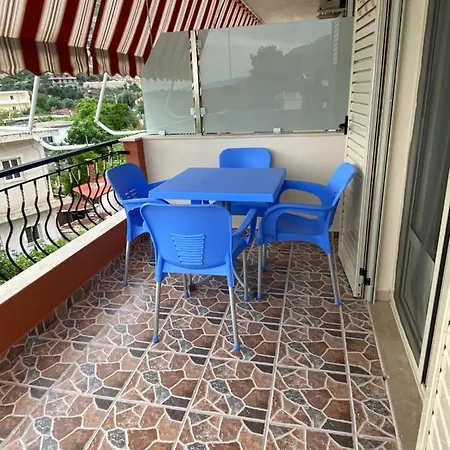 Golden Beach Apartments דירה *